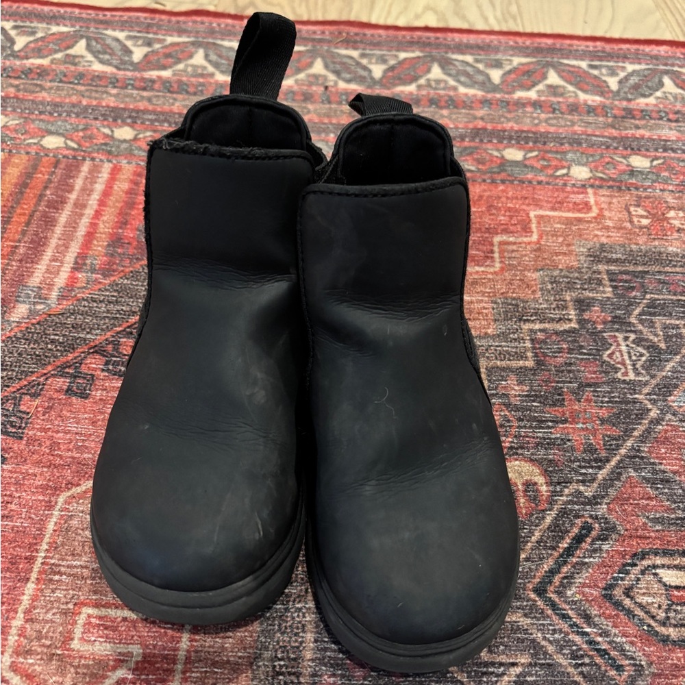 Native Chelsea rain boots for kids